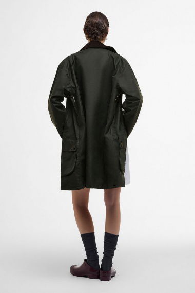 Chaqueta Barbour The Edit by Alexa Loren Waxed