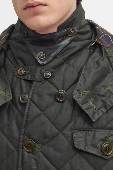 Chaqueta Barbour x TO KI TO Driving Quilted Wax