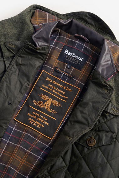 Chaqueta Barbour x TO KI TO Driving Quilted Wax